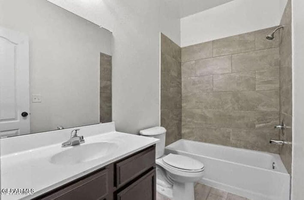 Photo of 14384 Bill Lazor Parkway, Horizon City, TX 79928 (MLS # 931224)