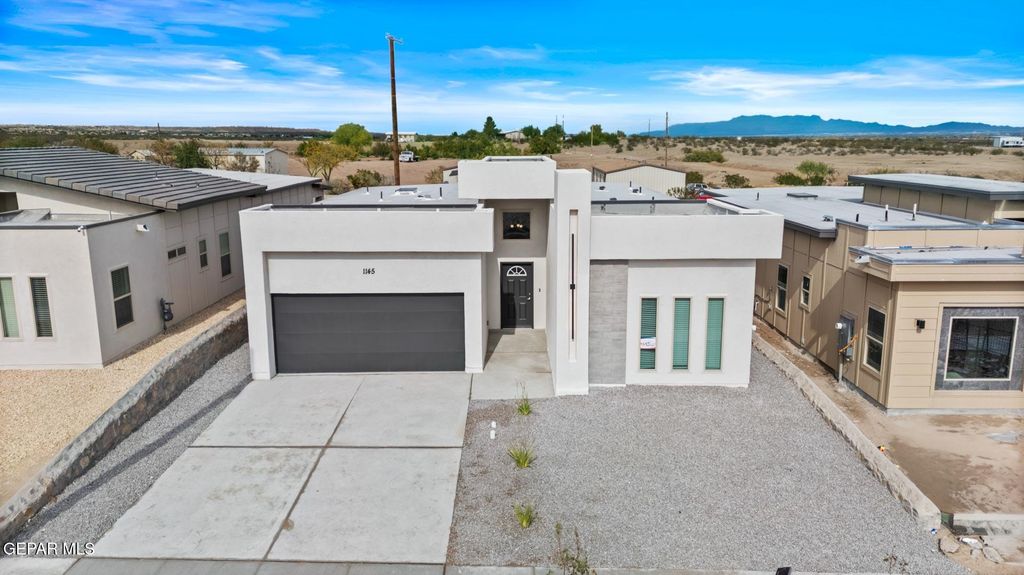 Photo of 1137 Gallium Avenue, Santa Teresa, NM 88008 (MLS # 934871)