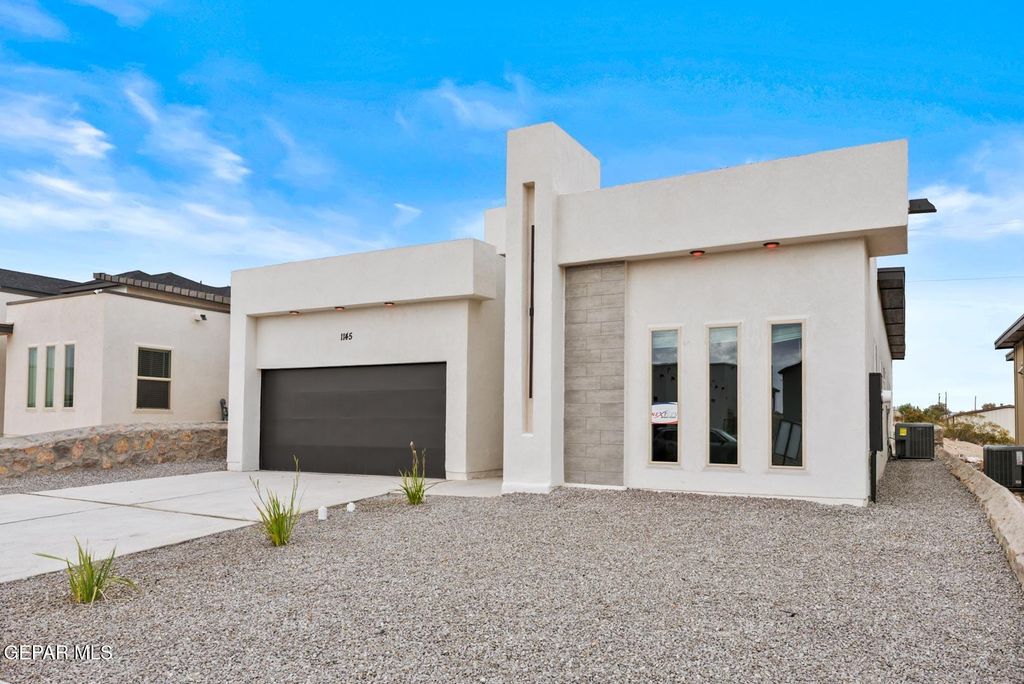 Photo of 1137 Gallium Avenue, Santa Teresa, NM 88008 (MLS # 934871)