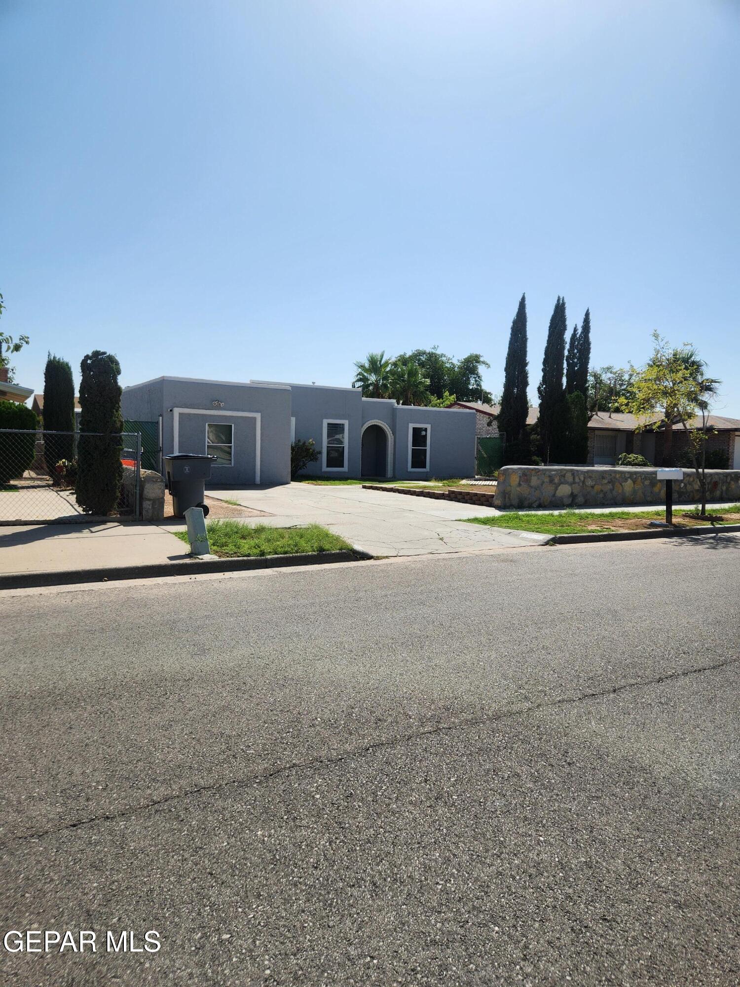 1722 ROBERT WYNN Street