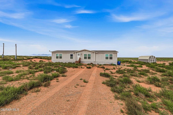1385 THAR DESERT DR, CHAPARRAL, NM 88081 - Image e9a082bb2b09bc4e77fe0cbda59969a5/1983192695