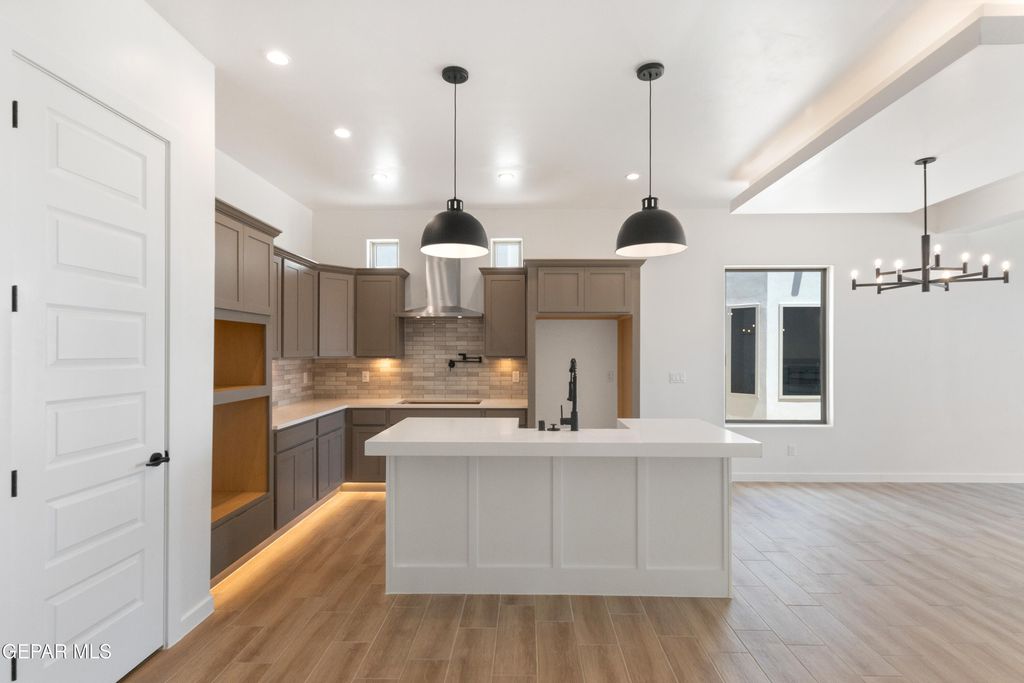 Photo of 15249 Expectation Avenue, El Paso, TX 79938 (MLS # 931062)