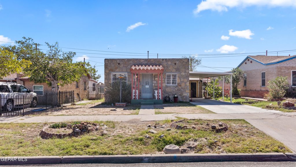 Photo of 3926 Nashville Avenue, El Paso, TX 79930 (MLS # 935500)