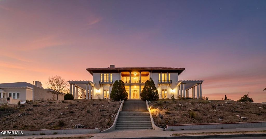 Photo of 525 CORTO Way, El Paso, TX 79902 (MLS # 935413)