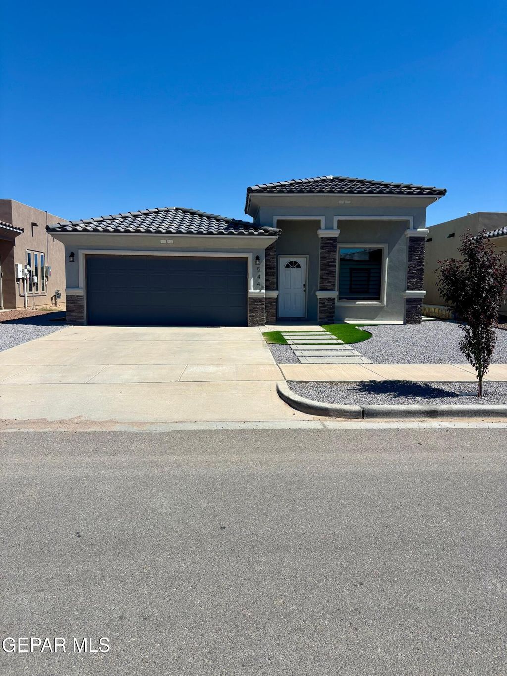Photo of 544 PASEO DULCE Avenue, El Paso, TX 79928 (MLS # 931573)