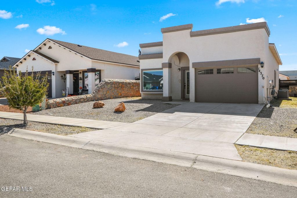 Photo of 14370 ARIA LOPEZ DR Drive, El Paso, TX 79938 (MLS # 931806)