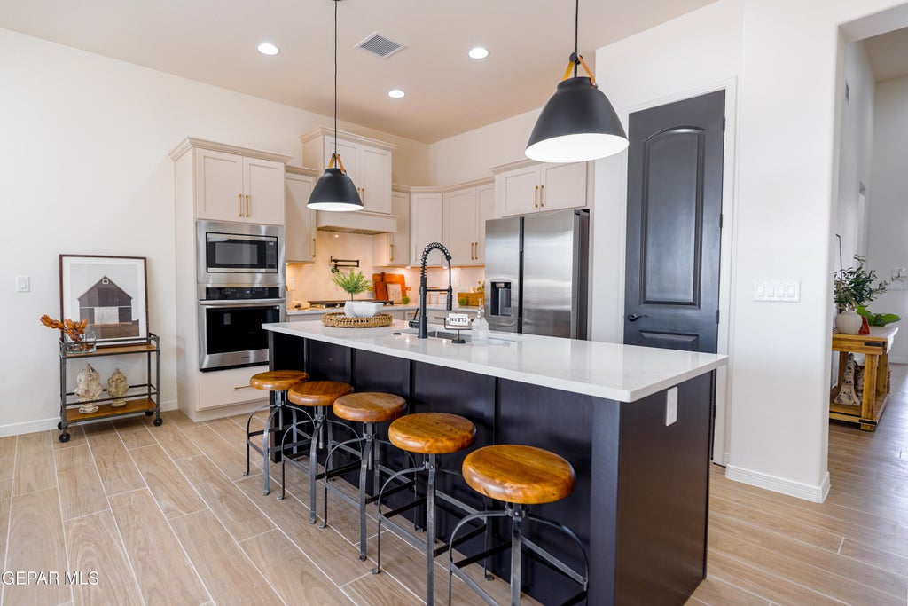 Photo of 12404 Amesbury Drive, El Paso, TX 79928 (MLS # 947815)