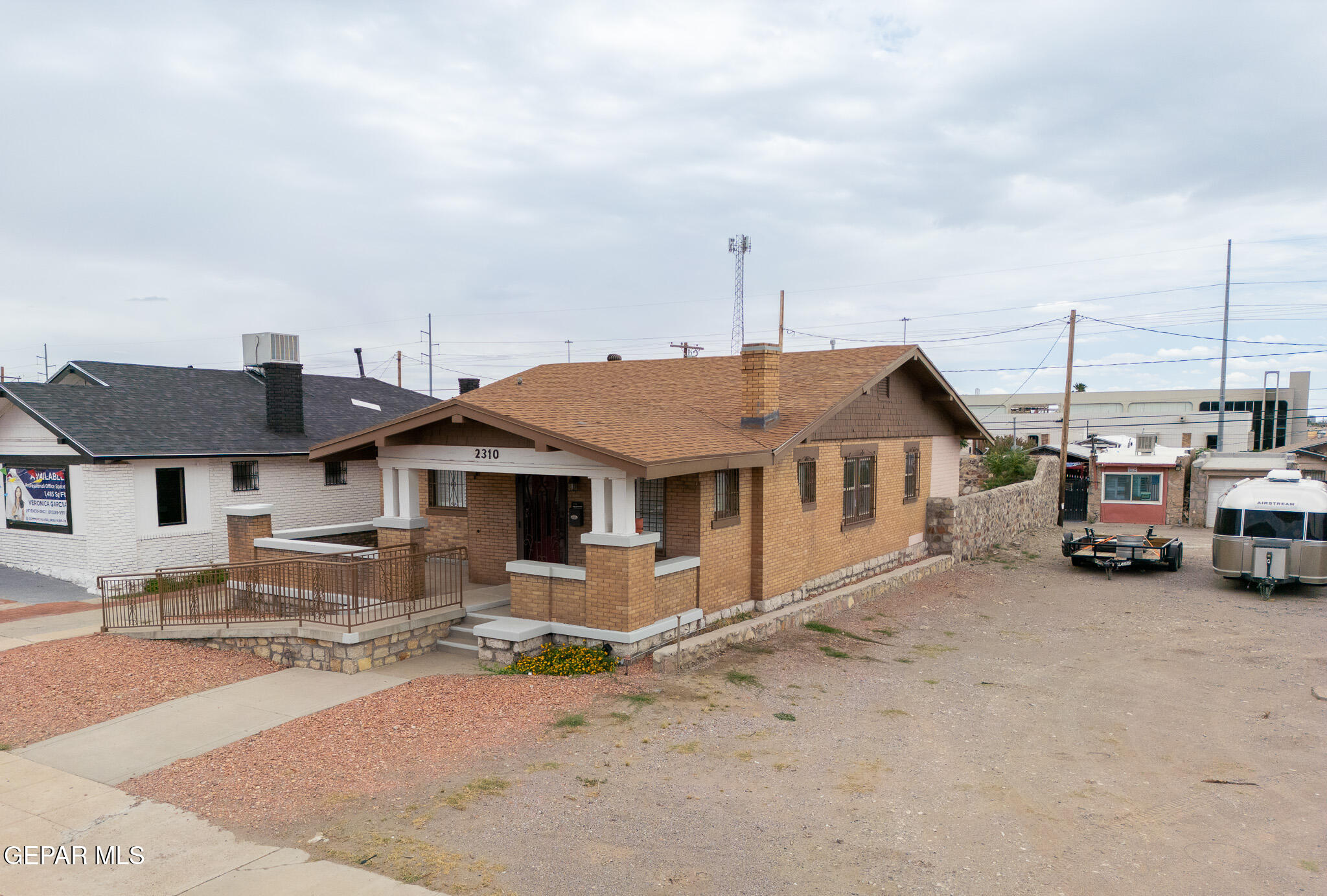 2310 Montana Avenue