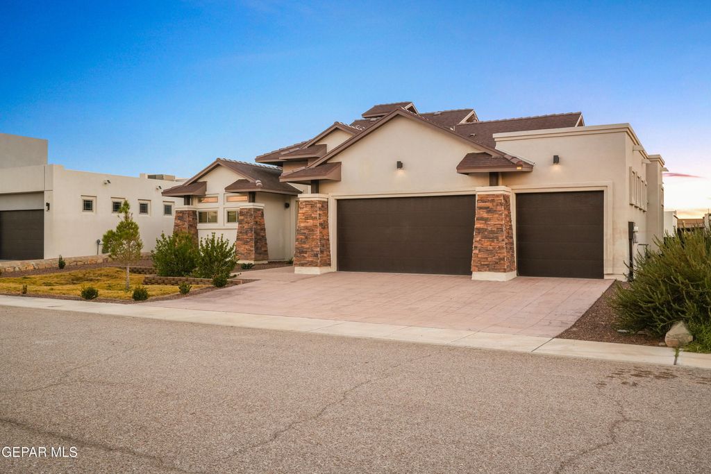 Photo of 356 RIO DE JAZMIN Circle, El Paso, TX 79932 (MLS # 934303)