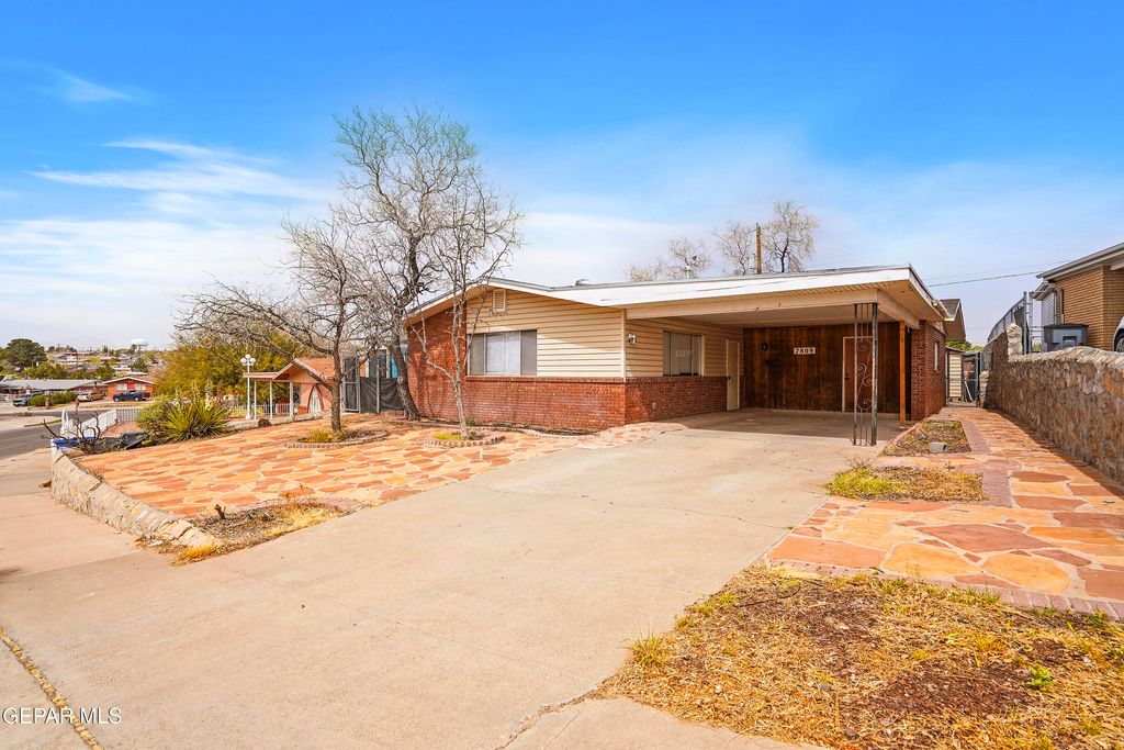 Photo of 7809 Hemlock Street, El Paso, TX 79925 (MLS # 940489)