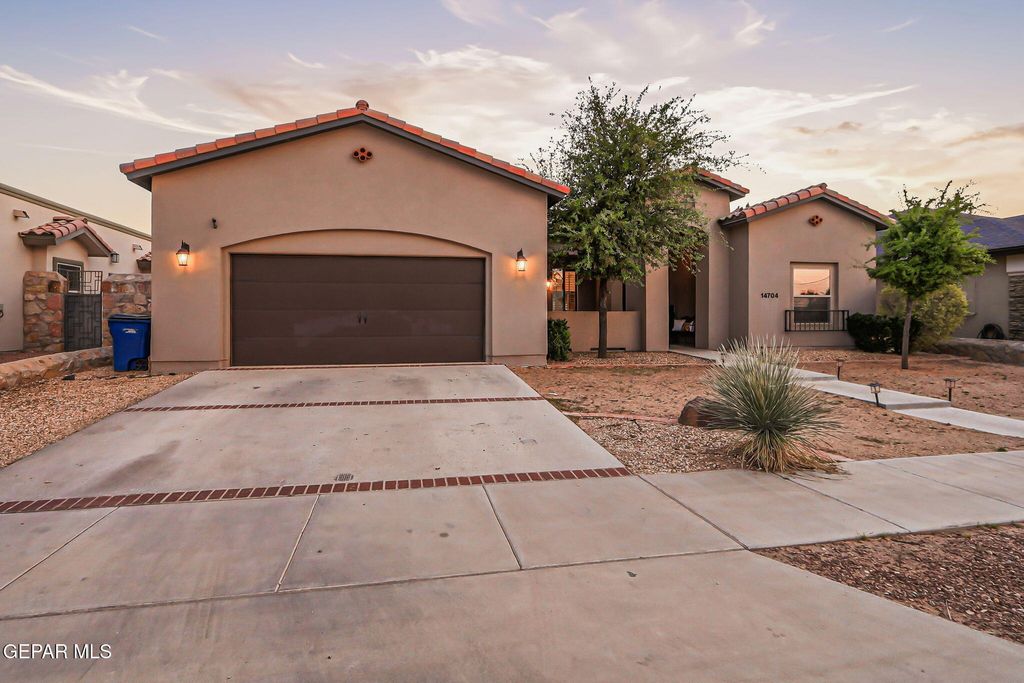 Photo of 14704 LONG SHADOW Avenue, El Paso, TX 79938 (MLS # 941936)