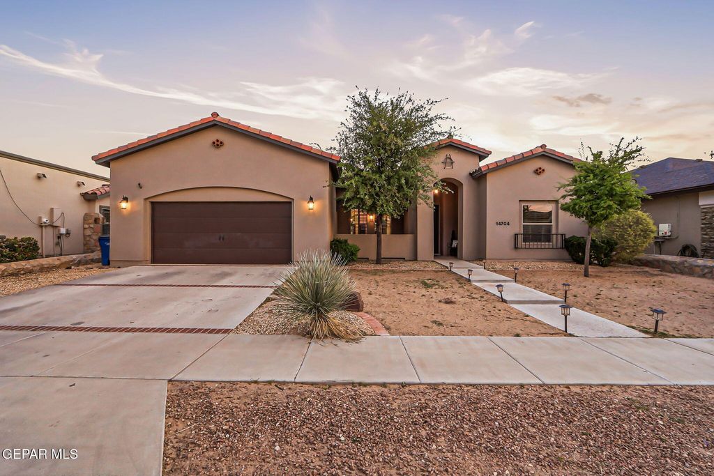 Photo of 14704 LONG SHADOW Avenue, El Paso, TX 79938 (MLS # 941936)