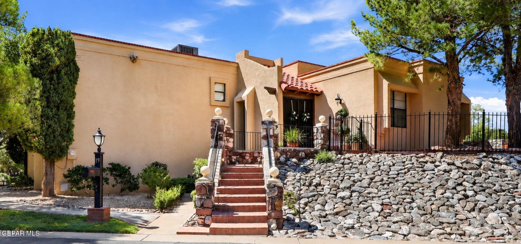 Photo of 6006 Balcones Court #19, El Paso, TX 79912 (MLS # 950333)