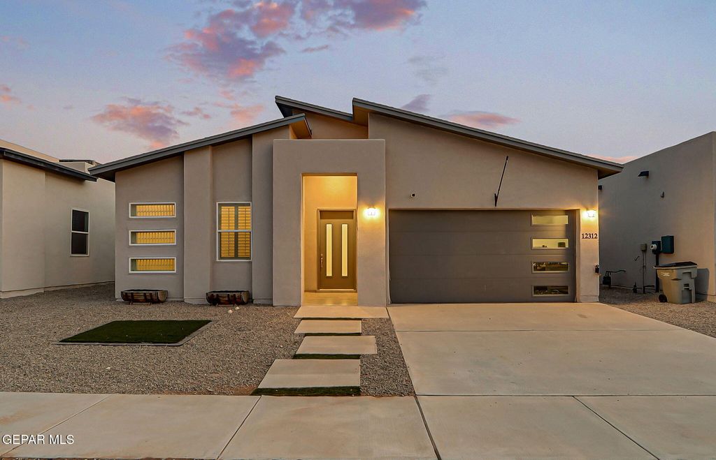 Photo of 12312 DESERT PINE Avenue, El Paso, TX 79938 (MLS # 932768)