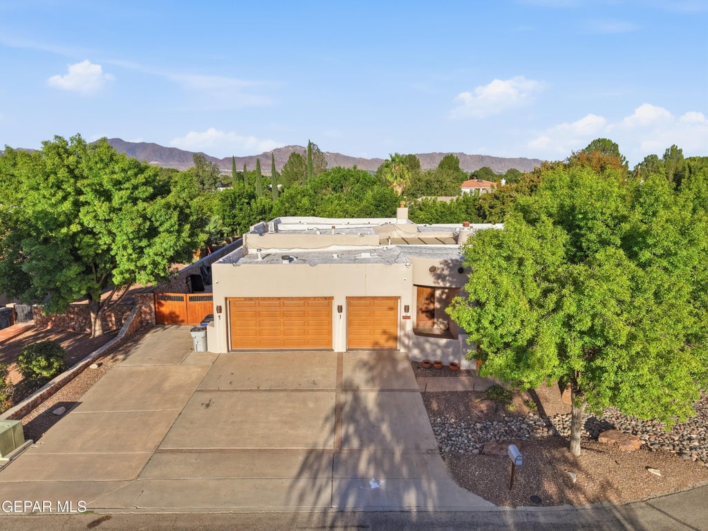 Photo of 5328 SUSAN JEAN Court, El Paso, TX 79932 (MLS # 949770)