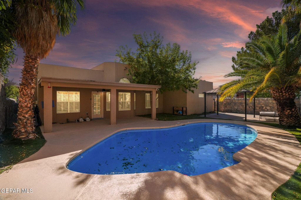 Photo of 6825 Canyon Run Drive, El Paso, TX 79912 (MLS # 934209)