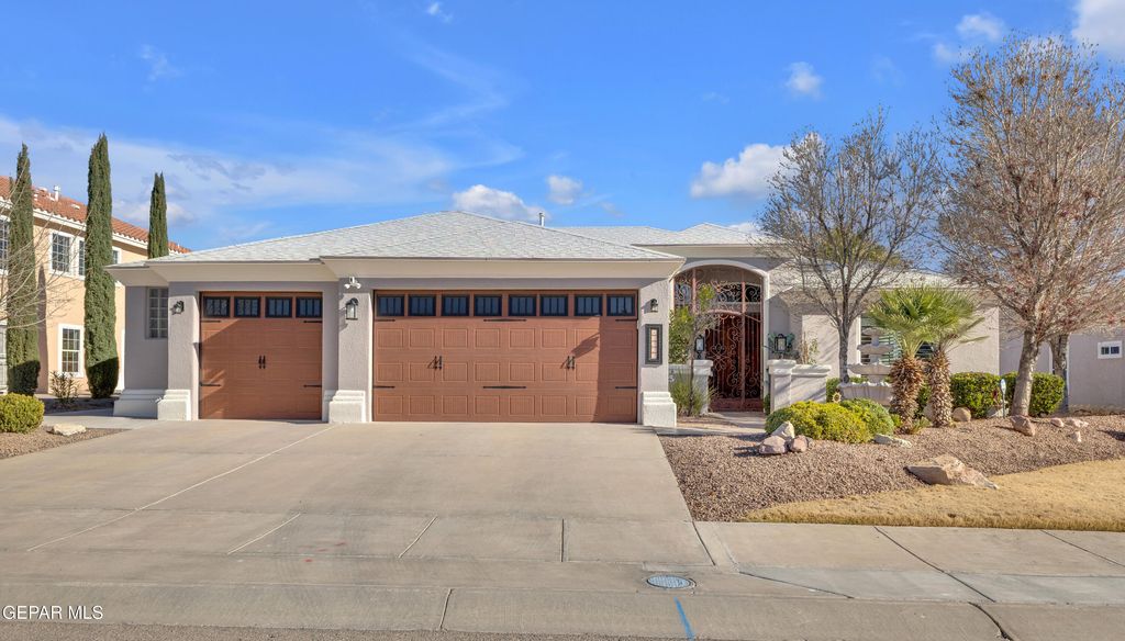 Photo of 12937 FIRE FIGHTER, El Paso, TX 79938 (MLS # 936712)