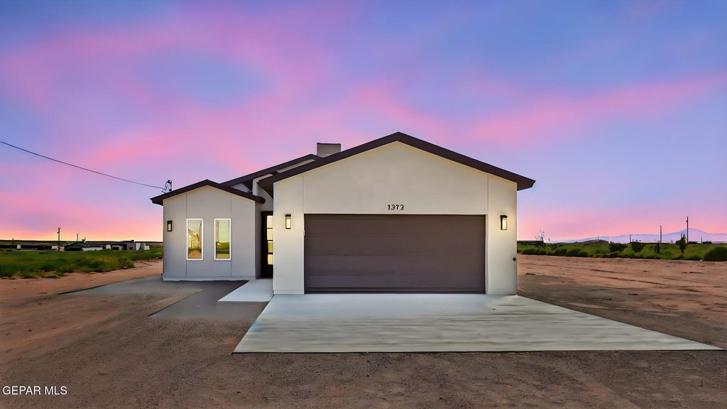 Photo of 1372 Syrian Desert Drive, Chaparral, NM 88081 (MLS # 931524)