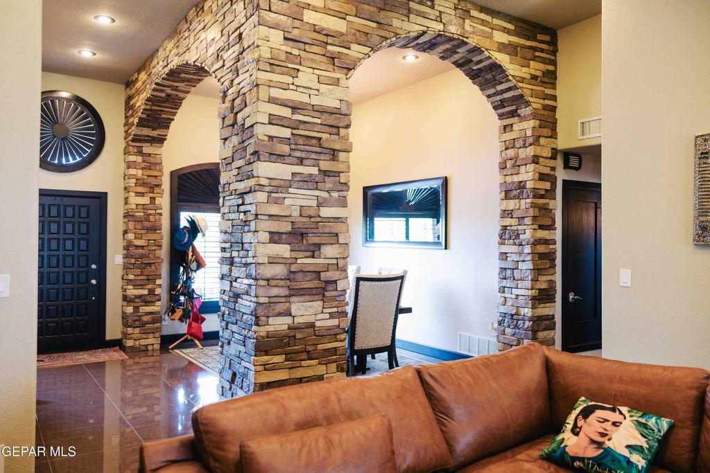Photo of 1460 Pioneer Ridge Drive, El Paso, TX 79912 (MLS # 943291)