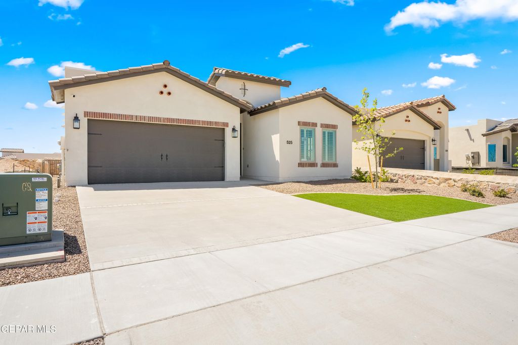 Photo of 15228 Endurance Avenue, El Paso, TX 79938 (MLS # 935386)