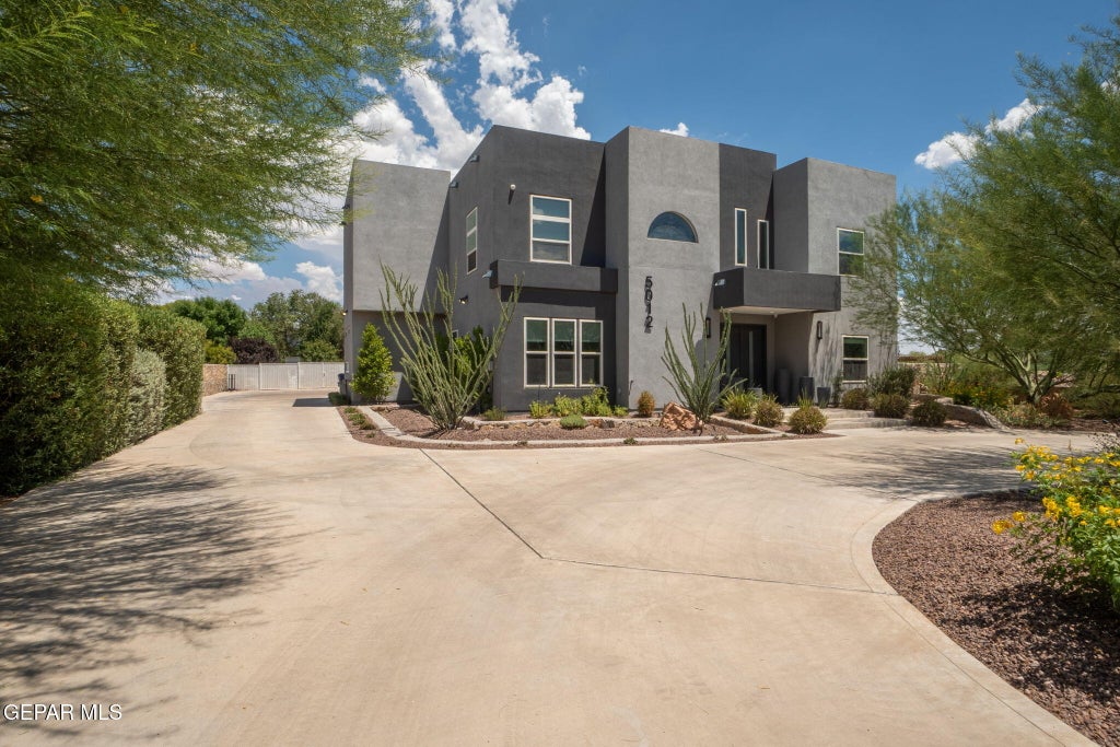 Photo of 5012 Amen Corner Drive, El Paso, TX 79922 (MLS # 948525)