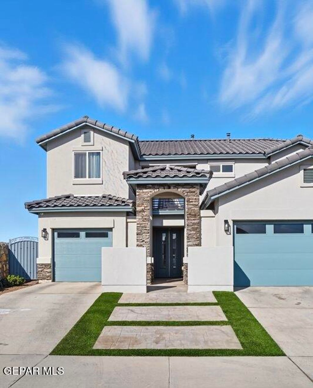 Photo of 268 Emerald Sun Drive, Horizon City, TX 79928 (MLS # 931129)