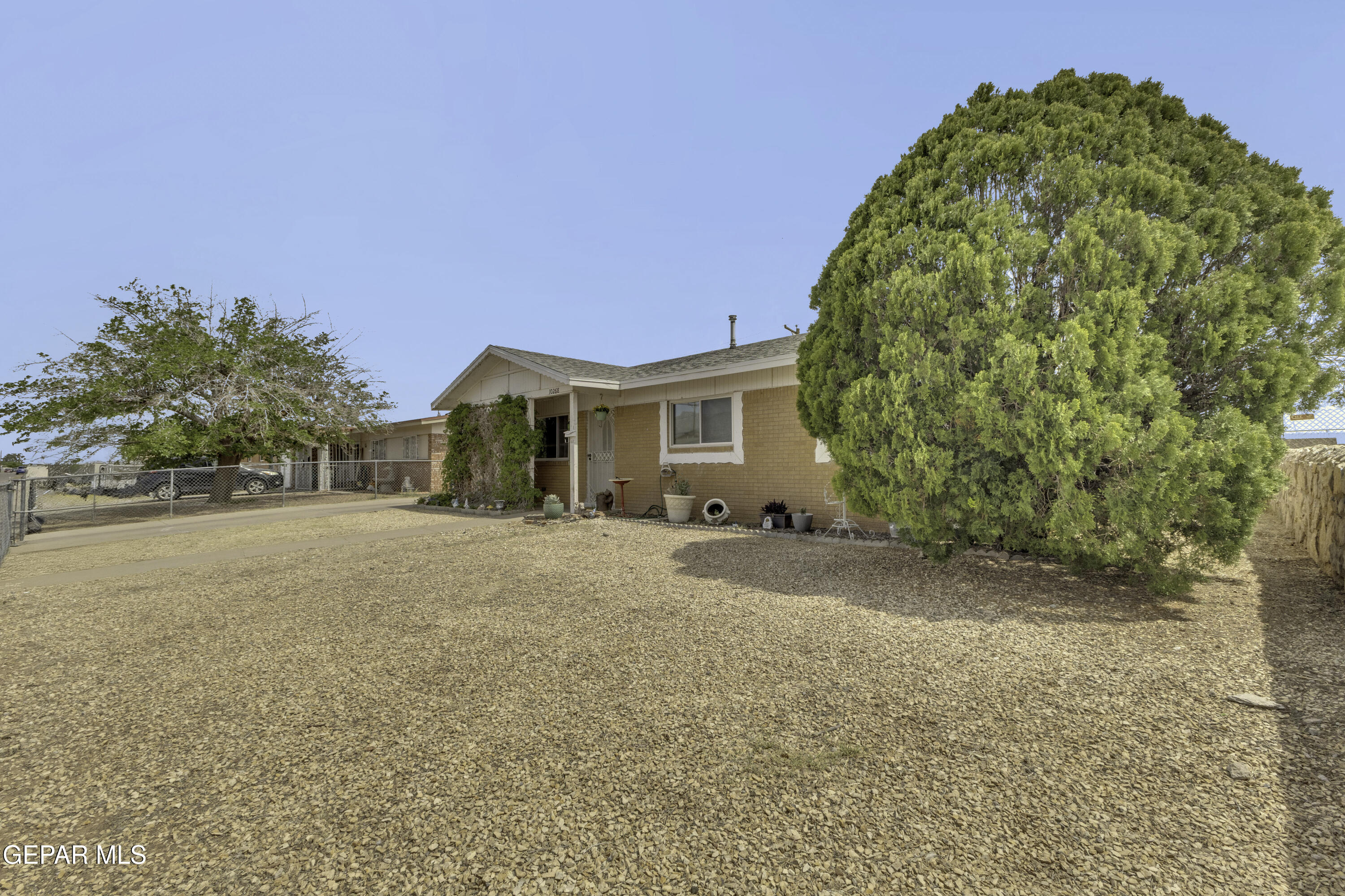 10268 YELLOWSTONE Street