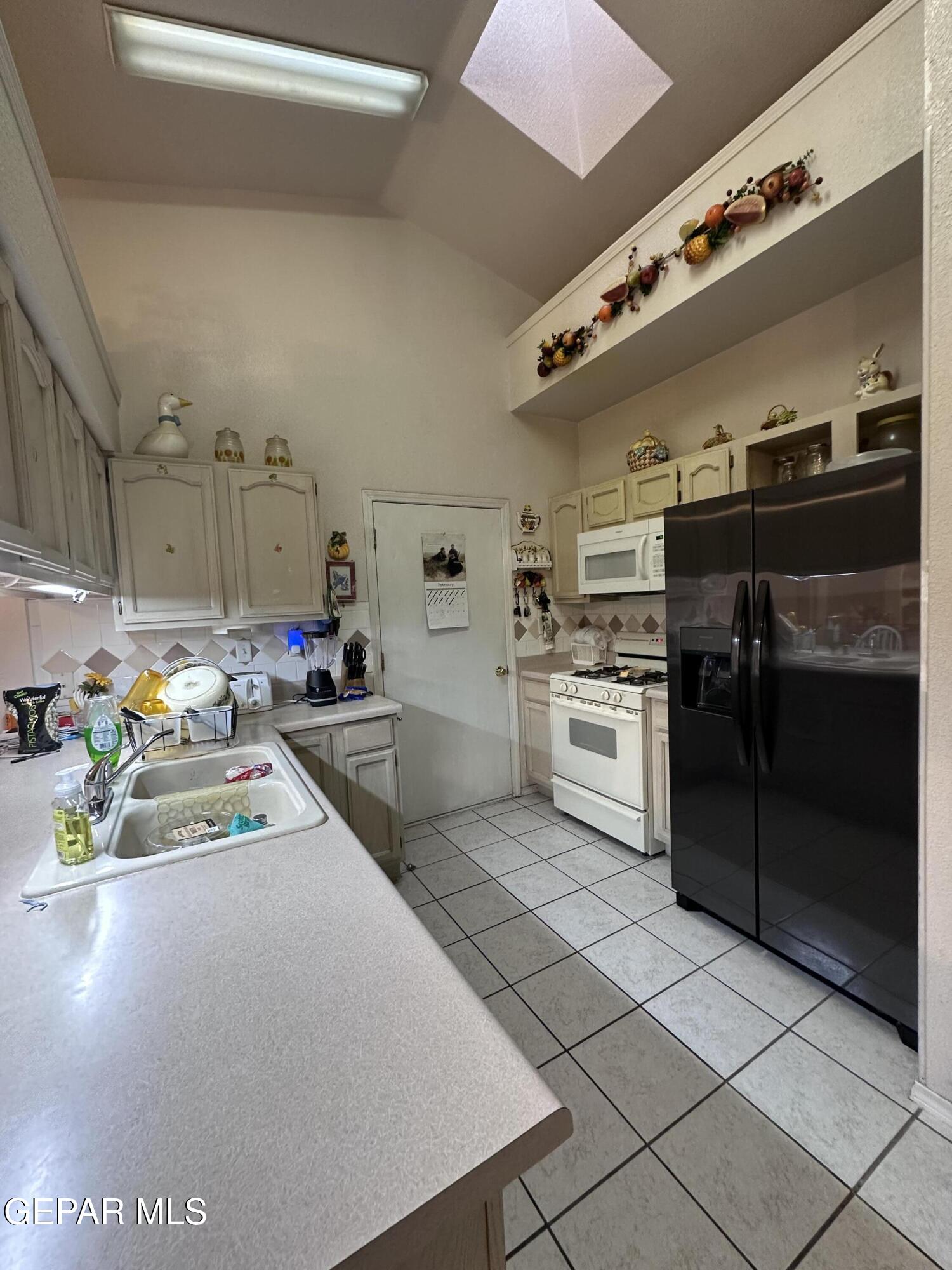 3695 PRAIRIE ROSE Street