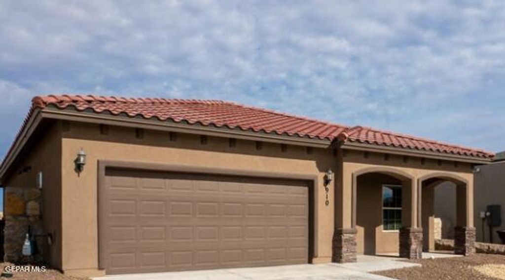 Photo of 912 LOUISIANA DOWNS Avenue, El Paso, TX 79932 (MLS # 931620)