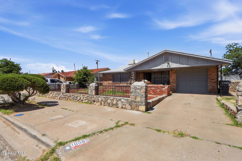 Photo of 10065 QUEBEC Street, El Paso, TX 79924 (MLS # 944840)