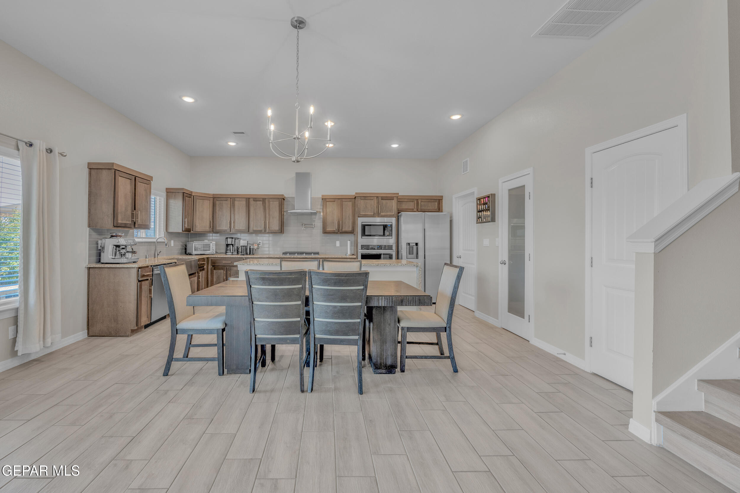 11373 Hidalgo Drive