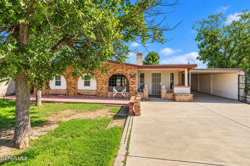 Photo of 11485 Philip Drive, Socorro, TX 79927 (MLS # 953002)
