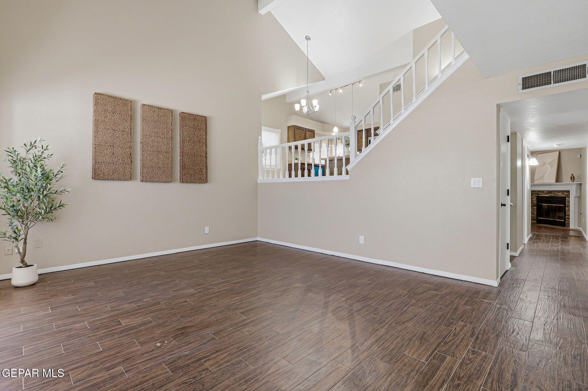 11404 LAKE ALICE Drive