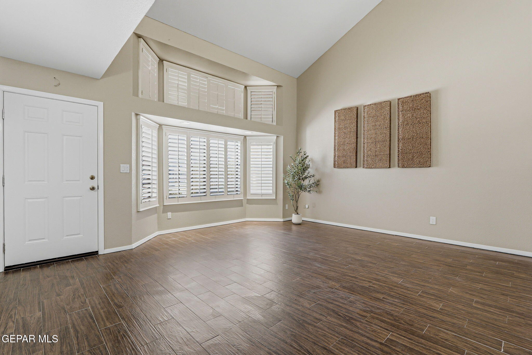 11404 LAKE ALICE Drive