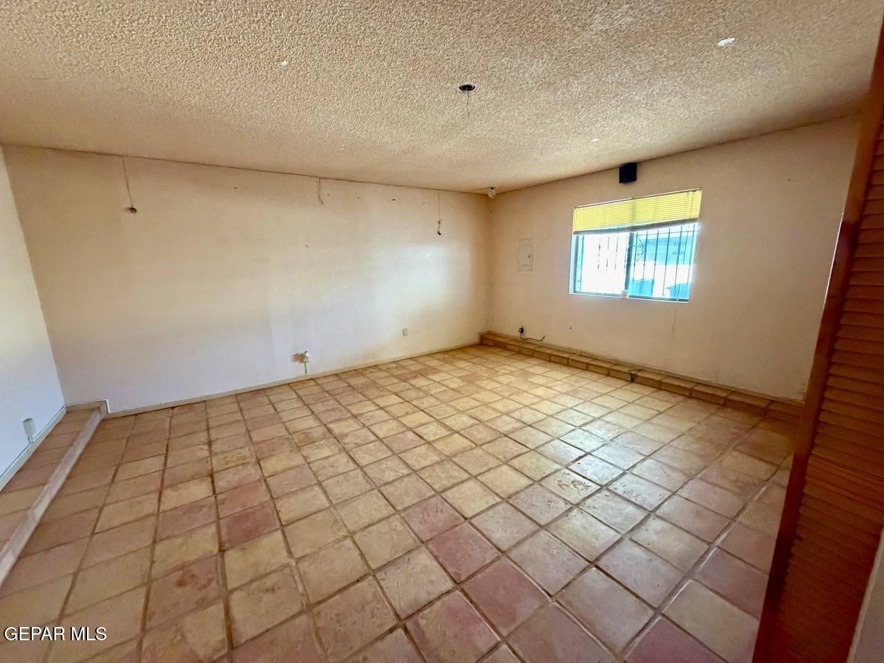 1804 JERRY ABBOTT Street