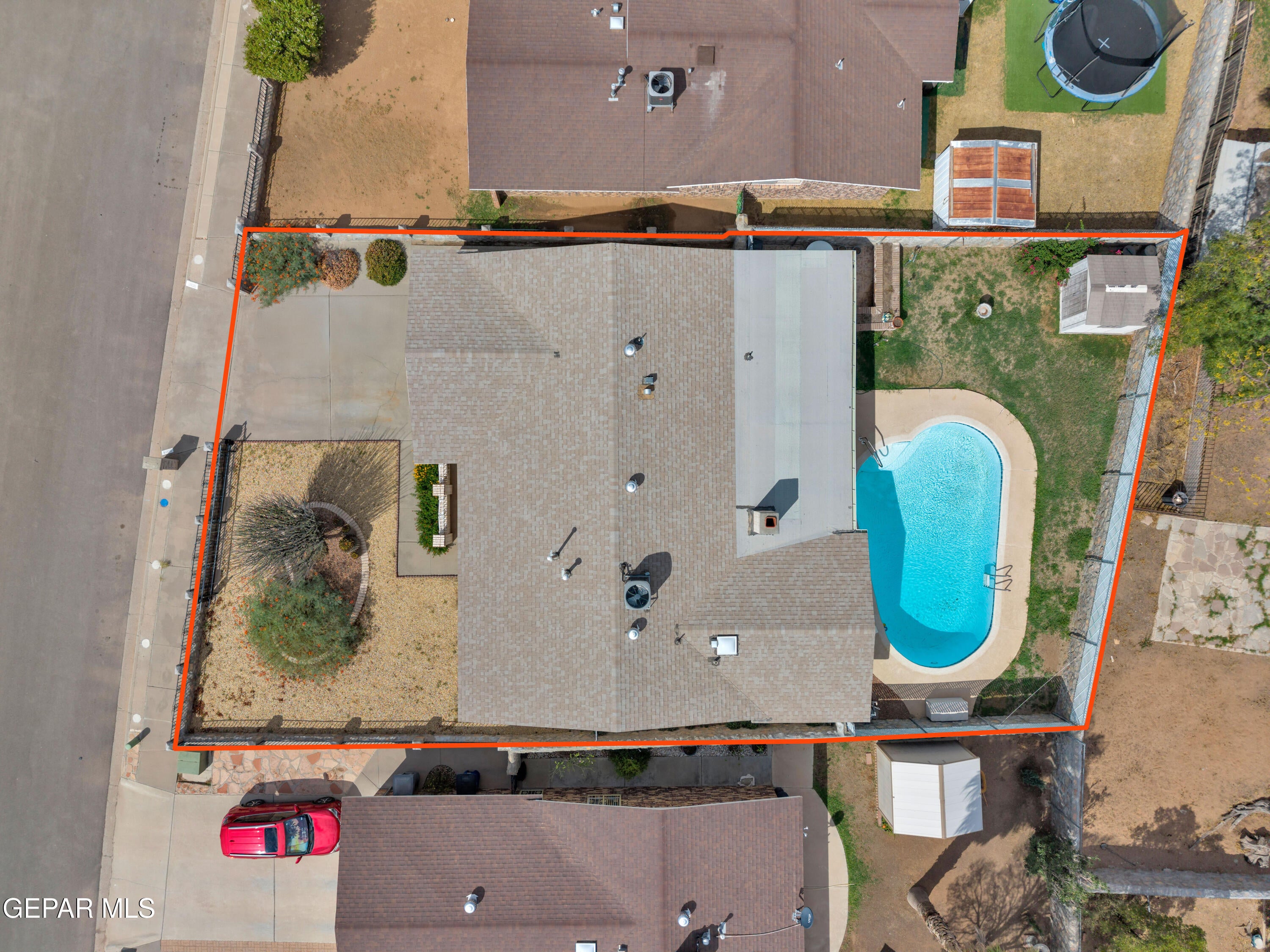 5009 MCCORMICK Lane