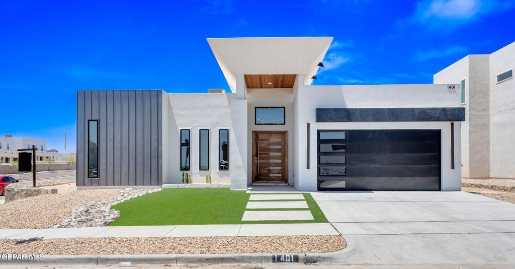 Photo of 13392 EMERALD GLASS Drive, Horizon City, TX 79928 (MLS # 938013)