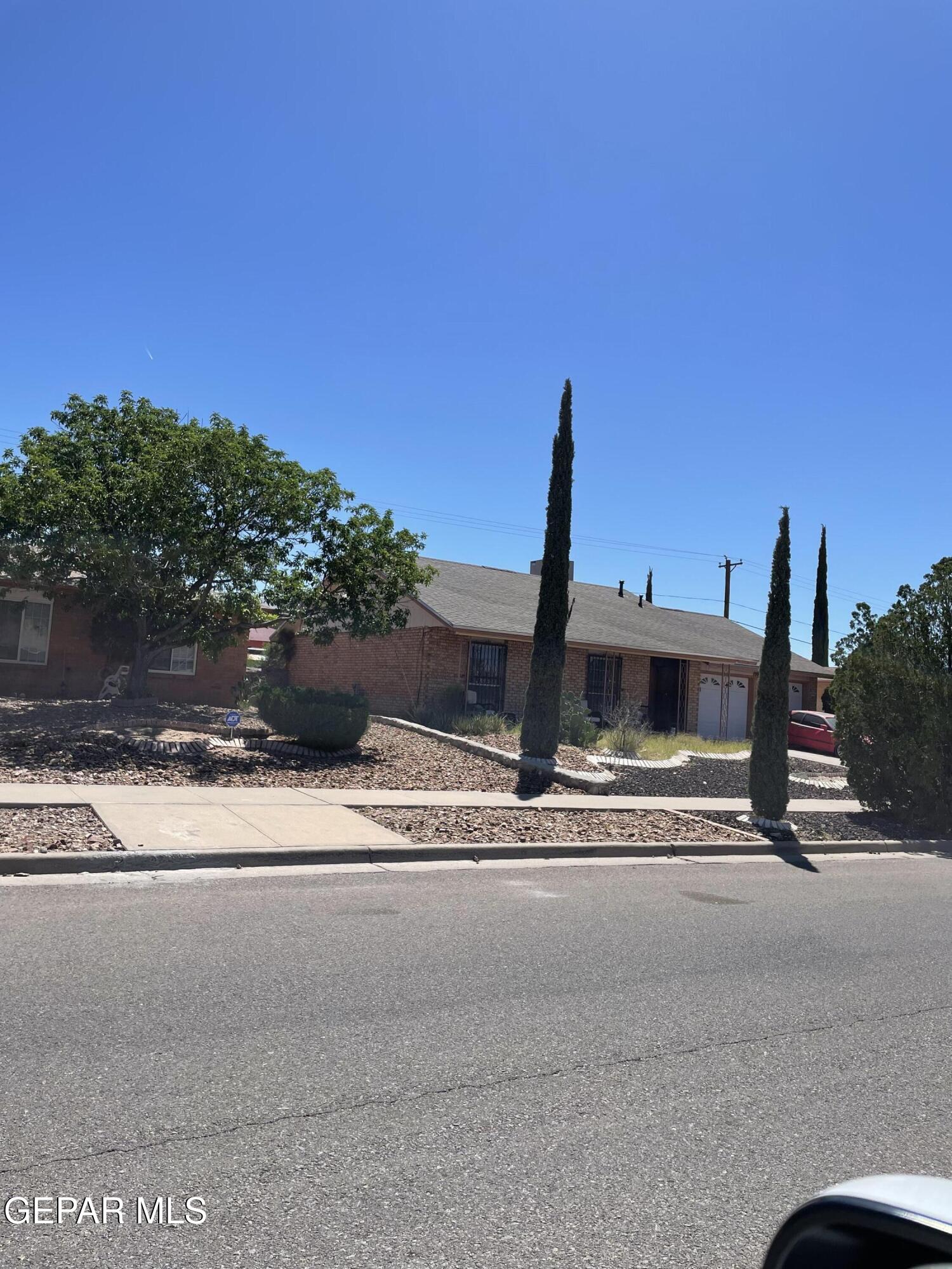 1008 ONEIDA Drive