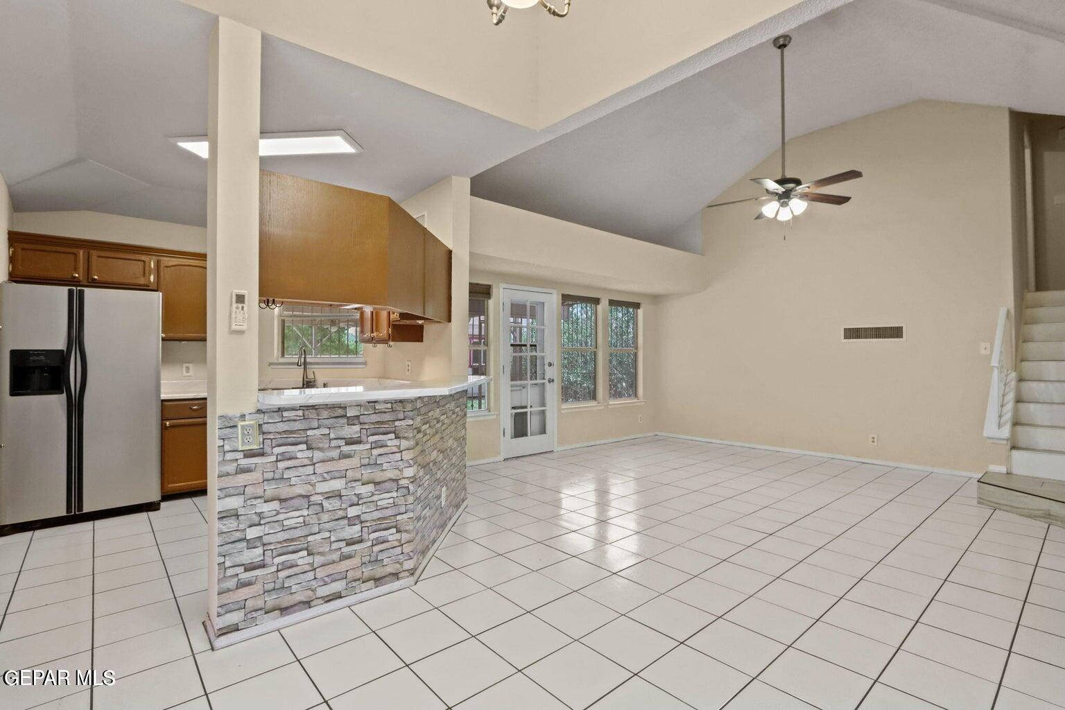 12072 AUTUMN GATE Drive