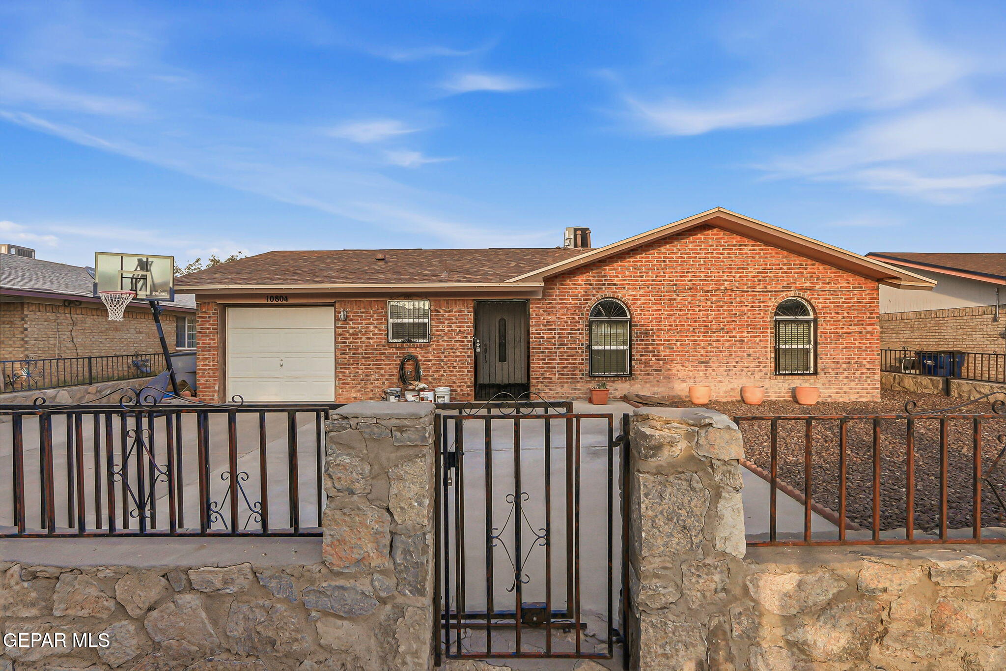 Photo 1 of 32 — 10804 SAPPHIRE Street, El Paso, TX 79924