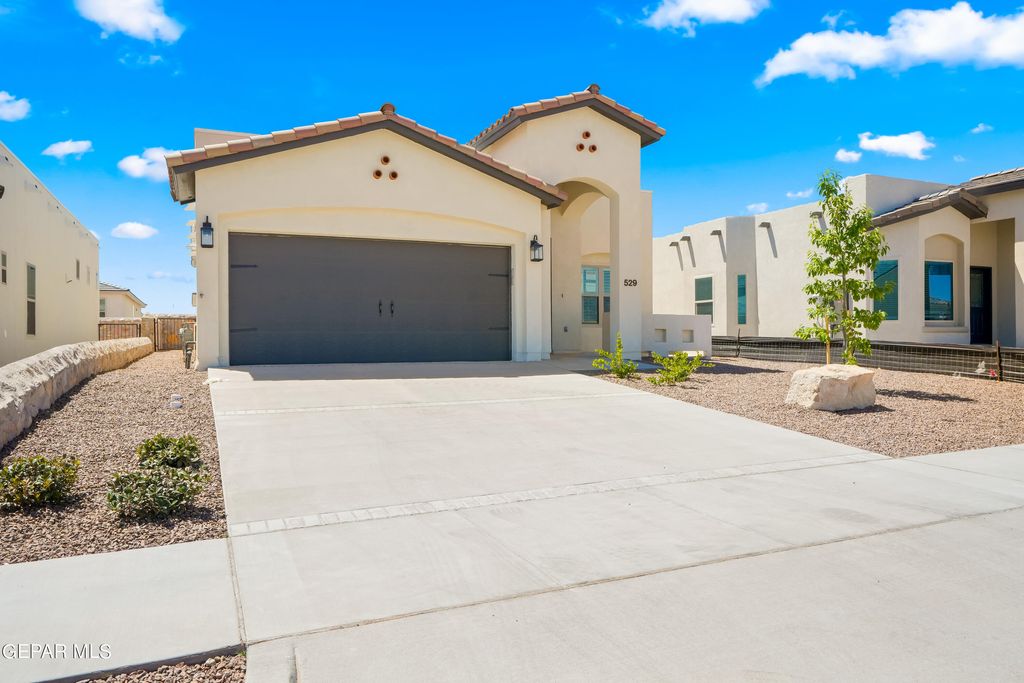 Photo of 936 Raegil Street, El Paso, TX 79928 (MLS # 936574)