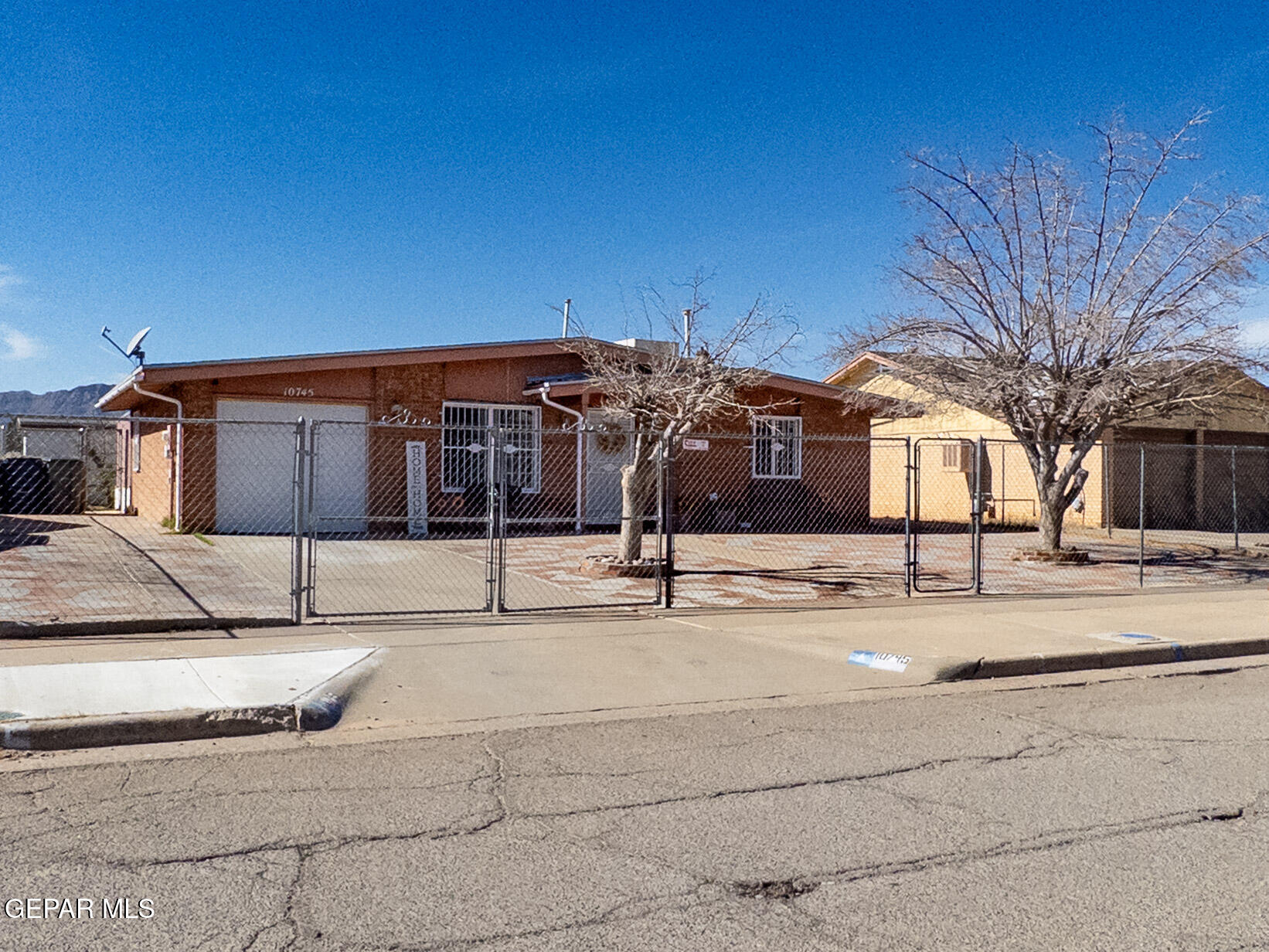 10745 GEMSTONE Street