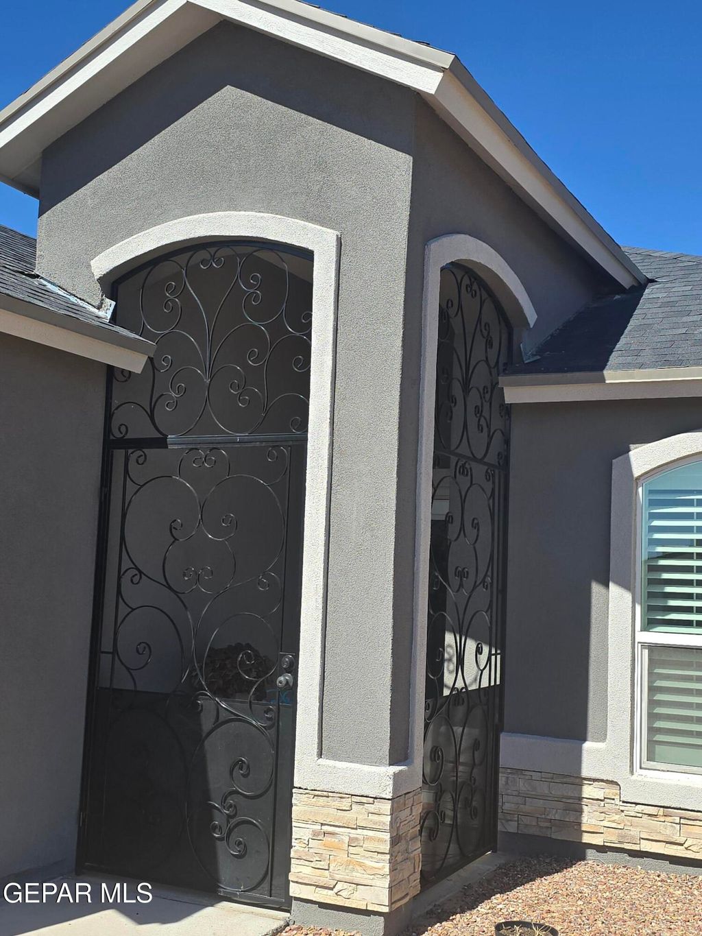 Photo of 13929 Garforth Avenue, Horizon City, TX 79928 (MLS # 932649)