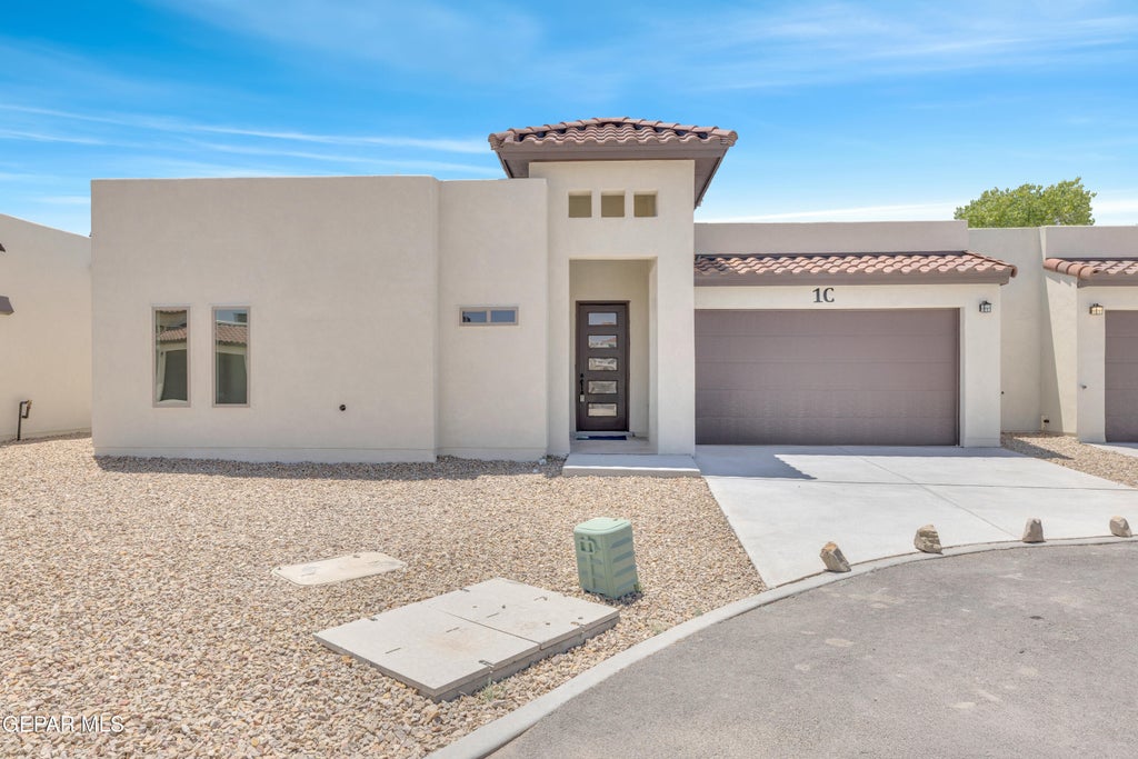 Photo of 871 COUNTRY CLUB Road #4C, El Paso, TX 79932 (MLS # 945169)