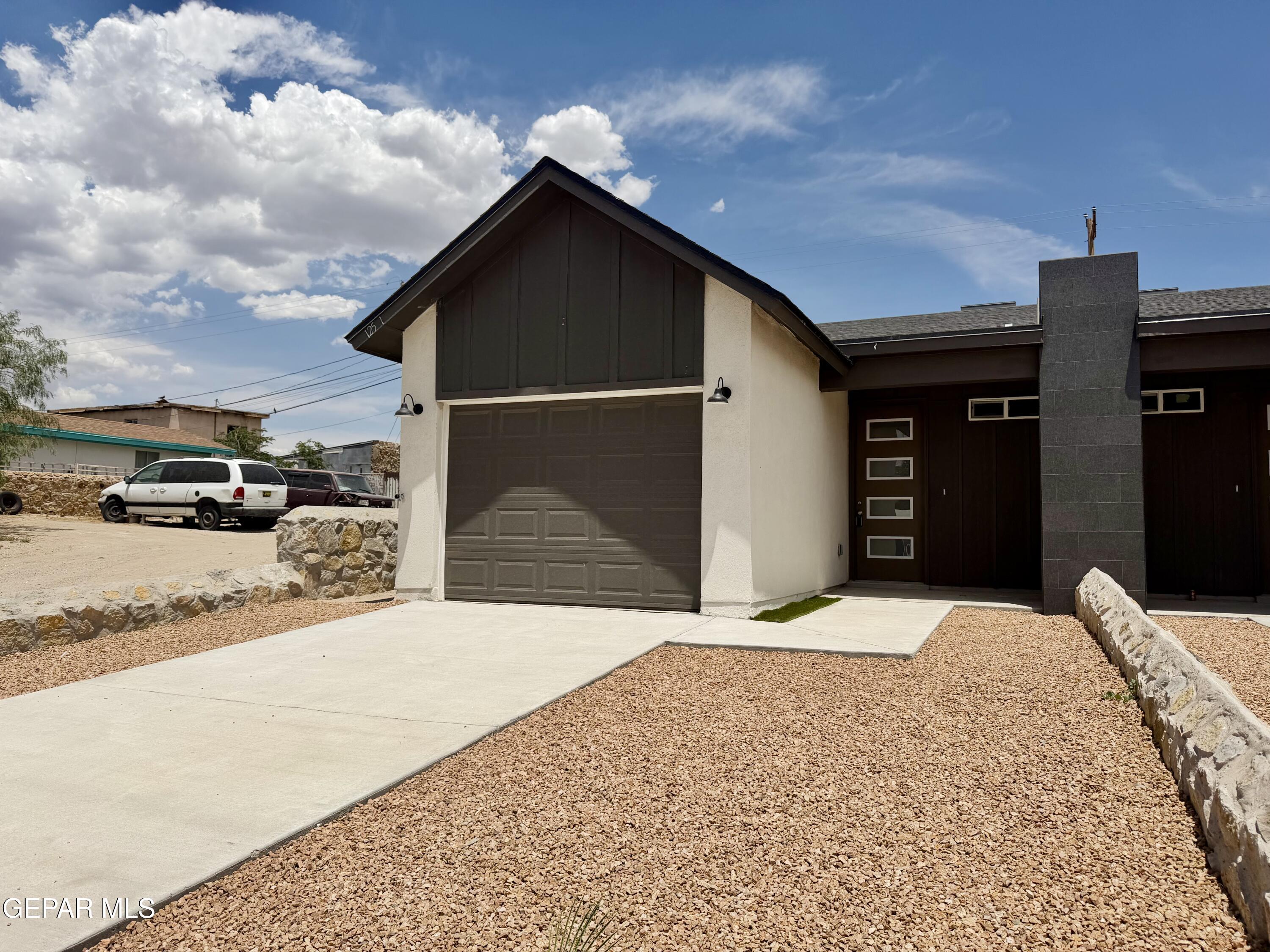 Photo 1 of 24 — 125 Palma Drive 1, Sunland Park, NM 88063