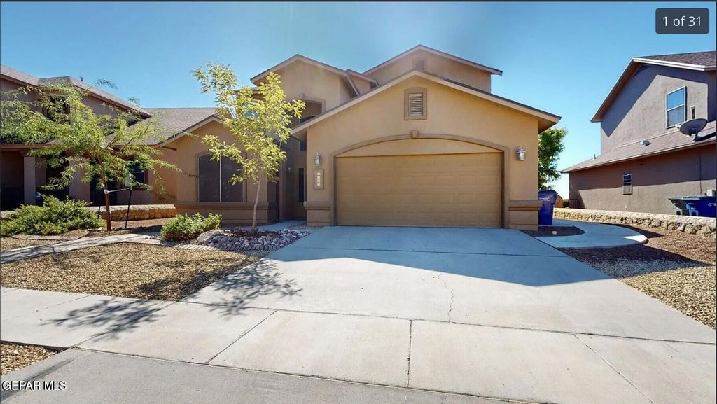 Photo of 7282 CAMINO DEL SOL Dr, El Paso, TX 79911 (MLS # 936319)