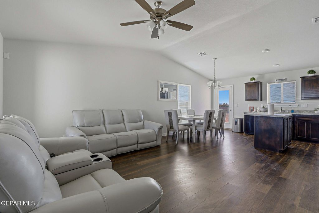 Photo of 14541 MESCAL BEAN Court, El Paso, TX 79928 (MLS # 935491)