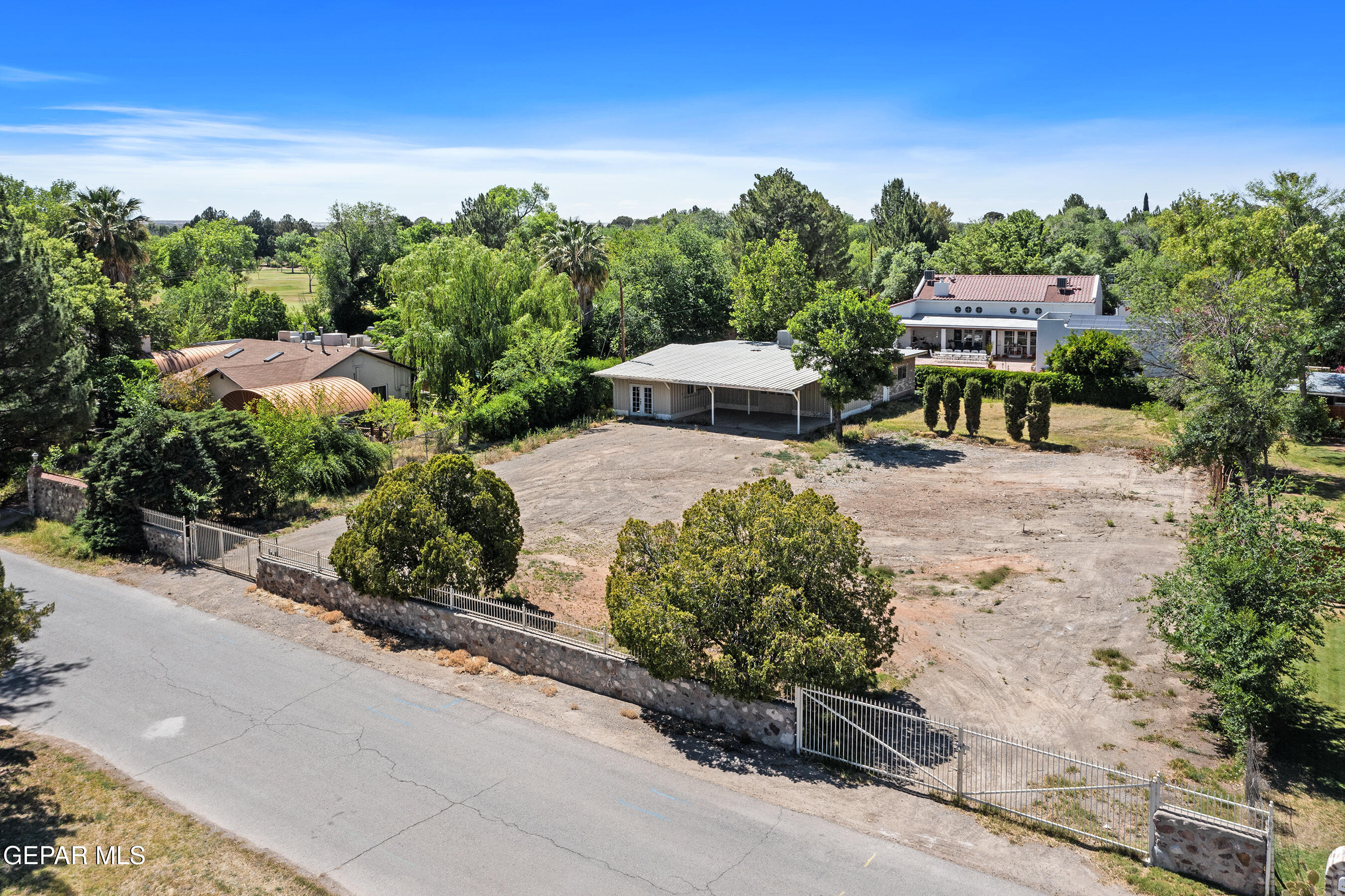 227 ROSEMONT Drive