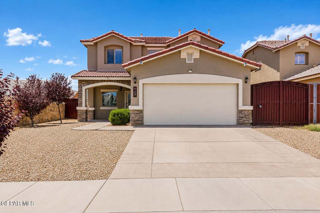 Photo of 773 CHILLINGTON Road, Horizon City, TX 79928 (MLS # 948214)