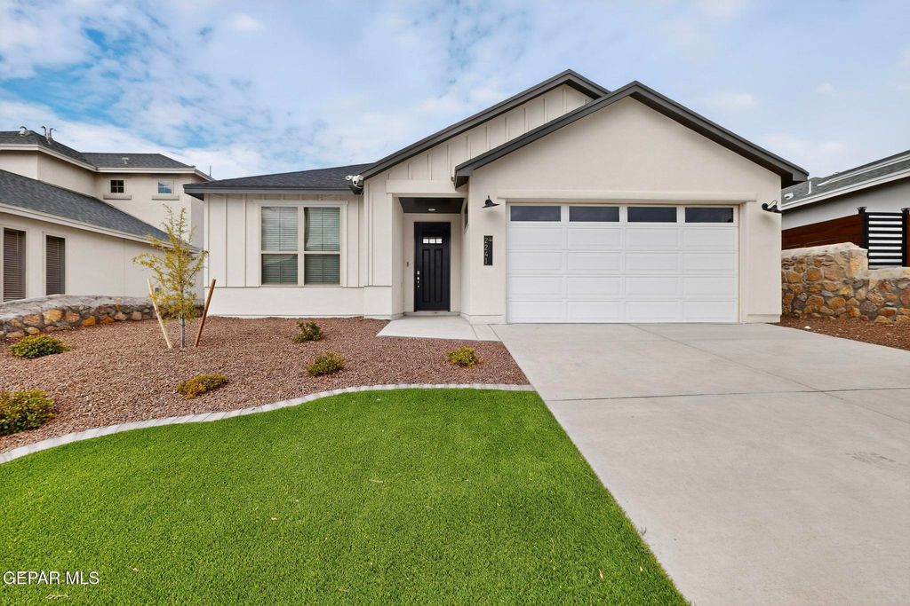 Photo of 2241 Sandstone Place, El Paso, TX 79911 (MLS # 932188)